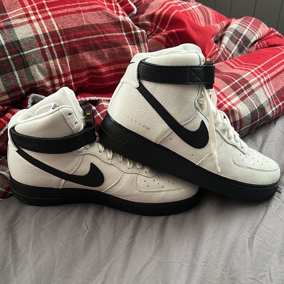 Nike 1017 ALYX 9SM x Air Force 1 high - Picture 6 of 10